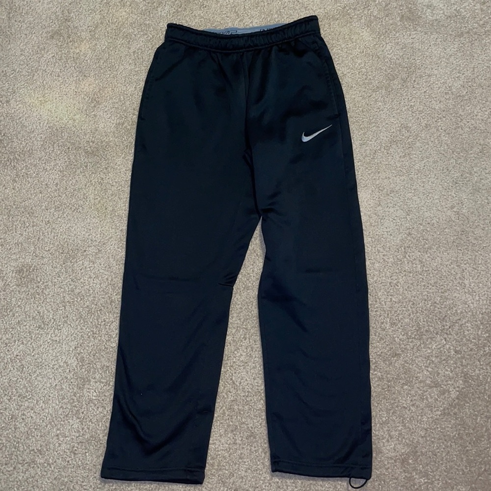 Nike Therma-Fit Sweatpants